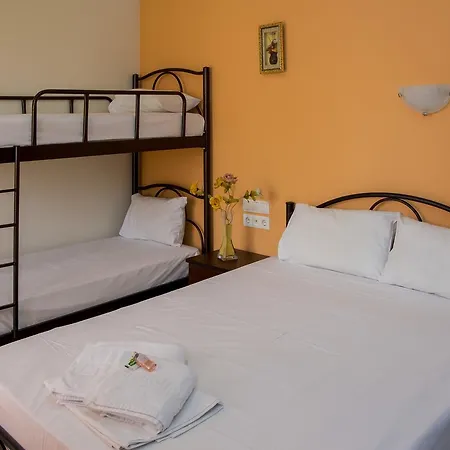 Studiosthomai * Vrasná